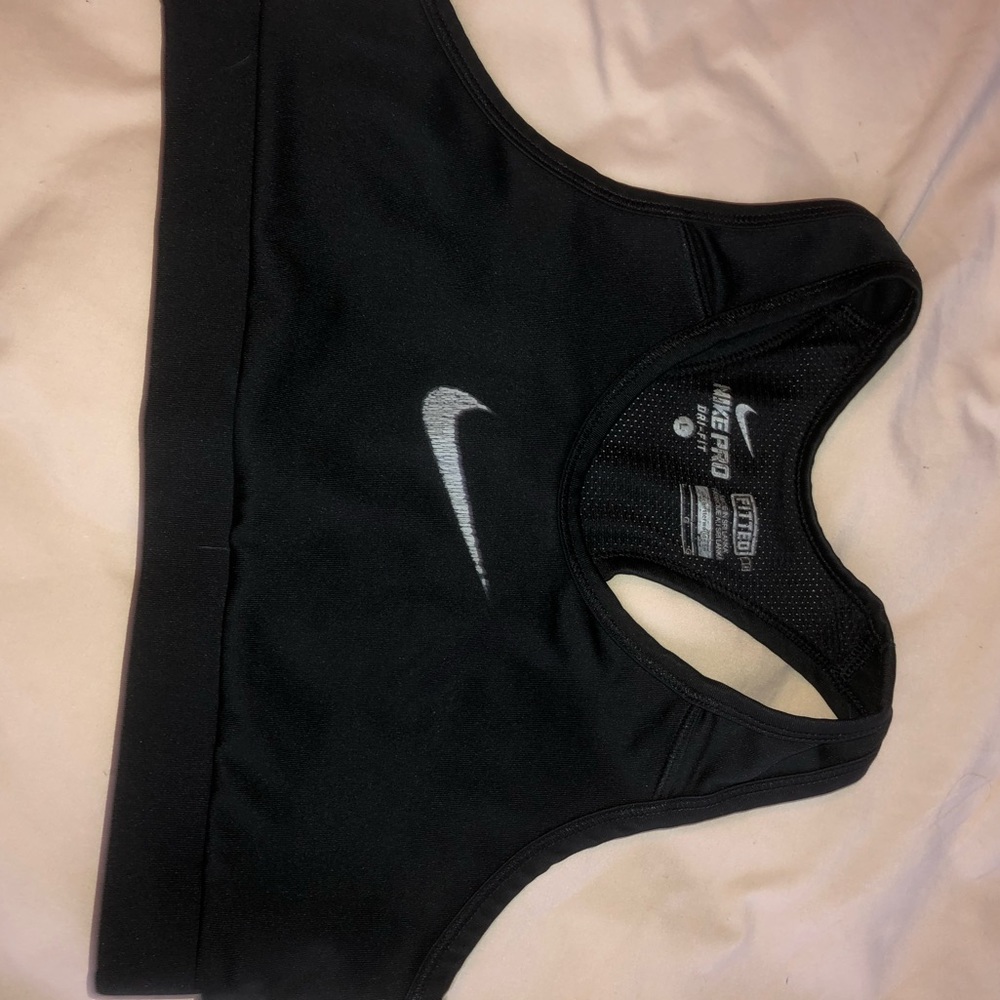 A black nike sports bra